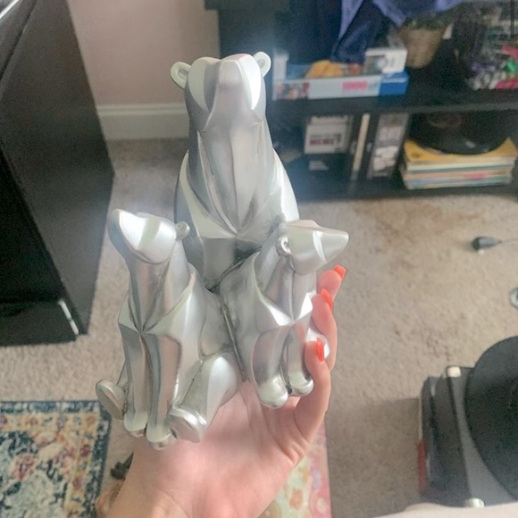 Polar Bear Decor - Picture 1 of 3